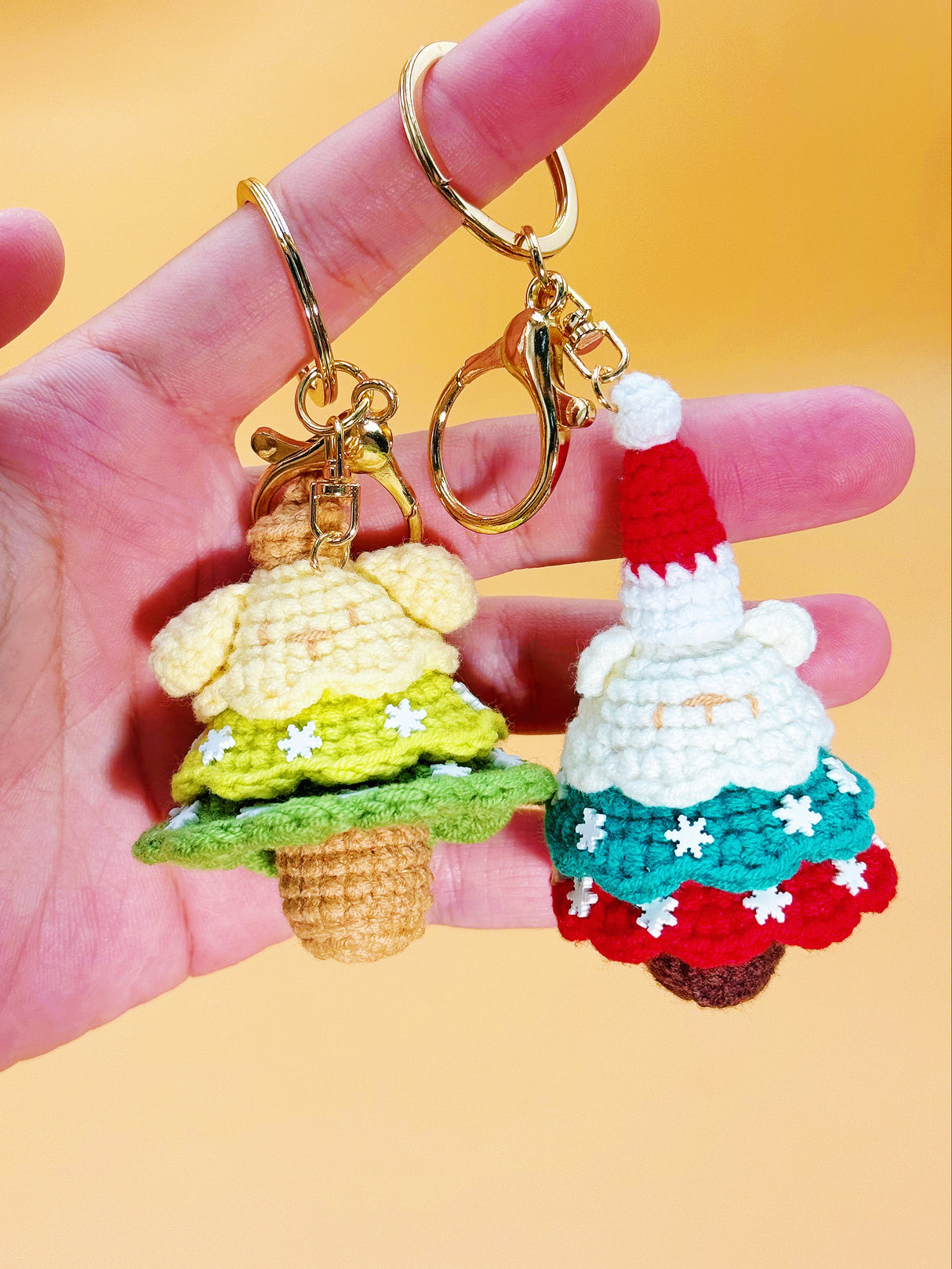Sanrioo Xmas Tree Keychain | Cute Crochet Keychain