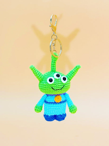 Allen Alien | Cute Crochet Keychain