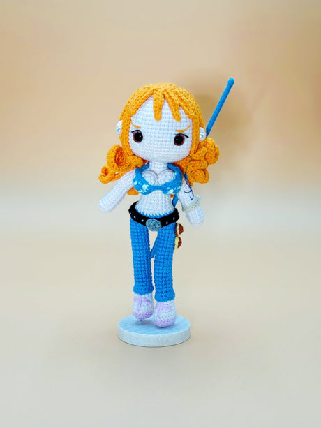 Nami Figure (18cm) | Crochet Keychain Anime Gift